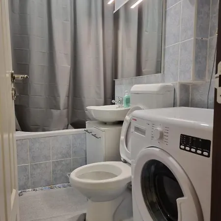 Birchwood Place Apartment *